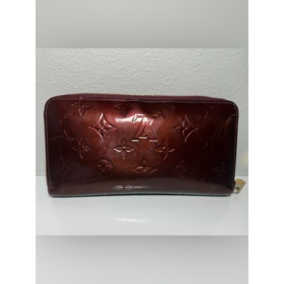 Louis Vuitton Handbags - Louis Vuitton Burgundy Vernis Monogram Zip Long Wallet